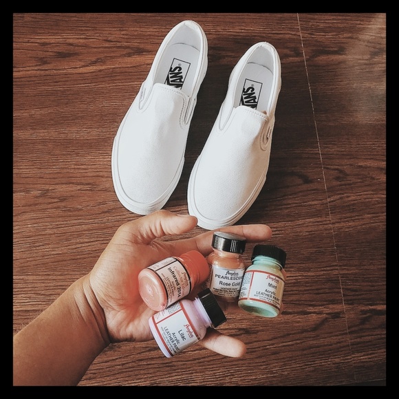 Order Women's VANS classic sneakers custom 10 days - Picture 8 of 8